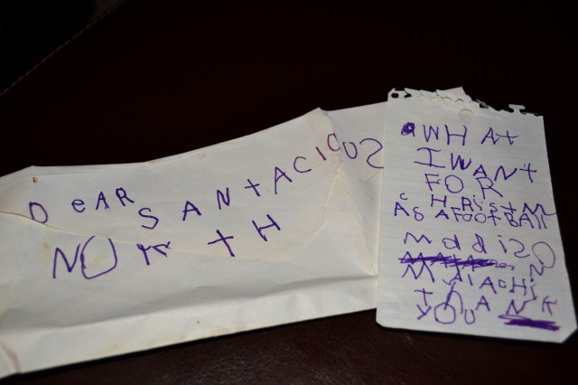 santa and xmas town stuff 012